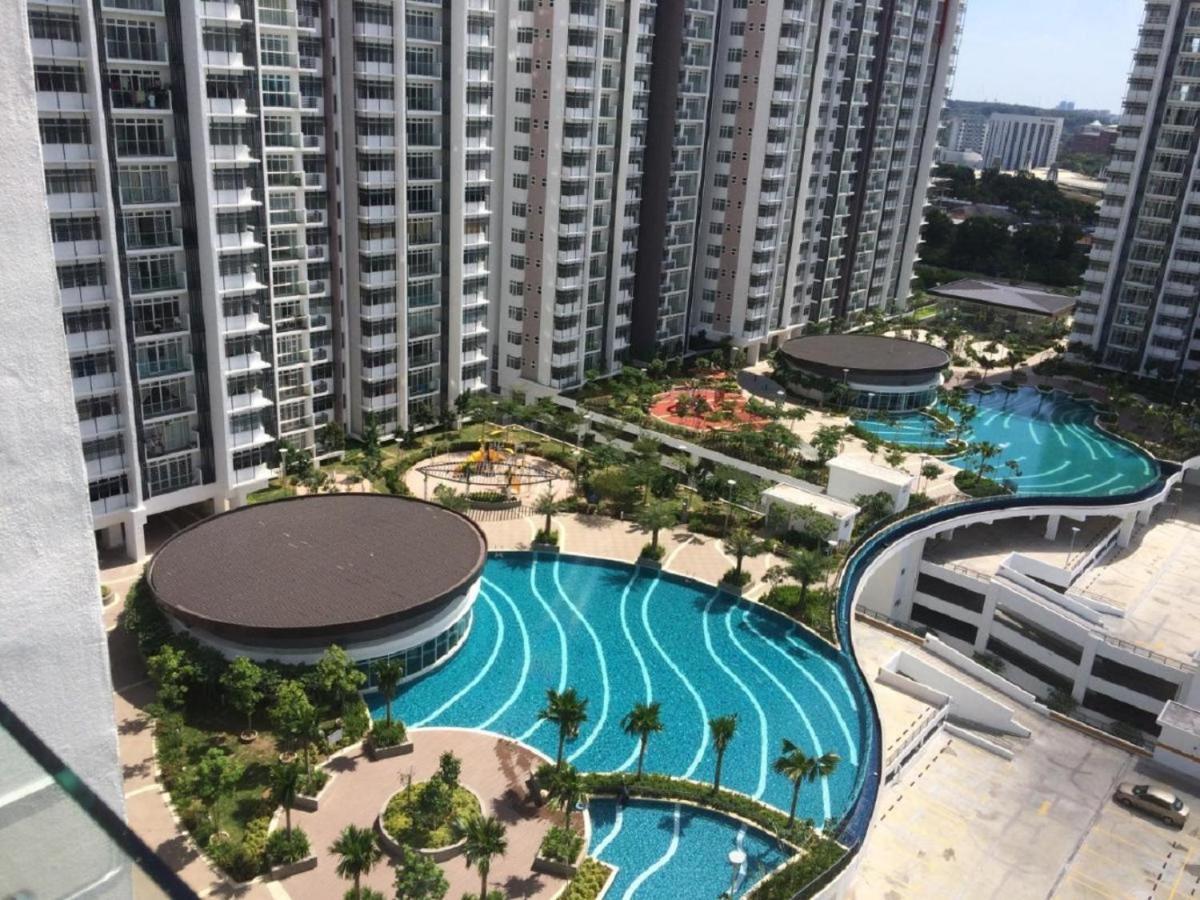 Putrajaya Dwiputra 6 Plus 1 Pax Blissful Fully Air-Con Suite Extérieur photo